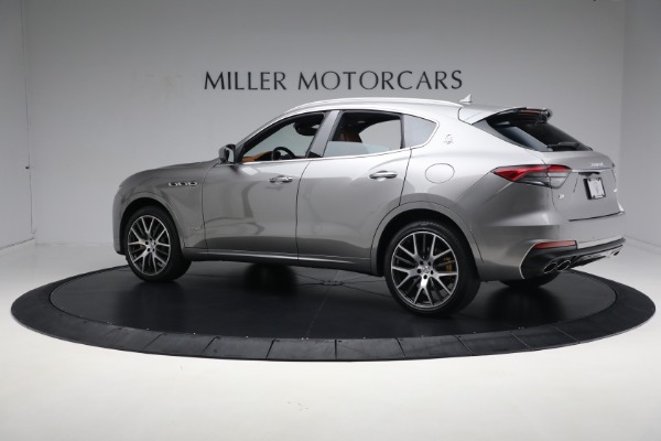 Used 2021 Maserati Levante Q4 GranSport for sale Sold at Maserati of Greenwich in Greenwich CT 06830 9