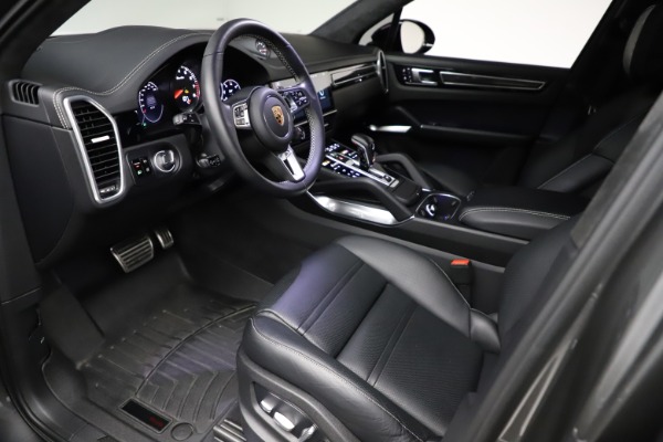 Used 2020 Porsche Cayenne Turbo for sale Sold at Maserati of Greenwich in Greenwich CT 06830 18