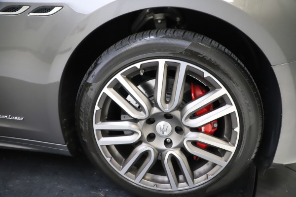 Used 2018 Maserati Ghibli SQ4 GranLusso for sale $55,900 at Maserati of Greenwich in Greenwich CT 06830 22