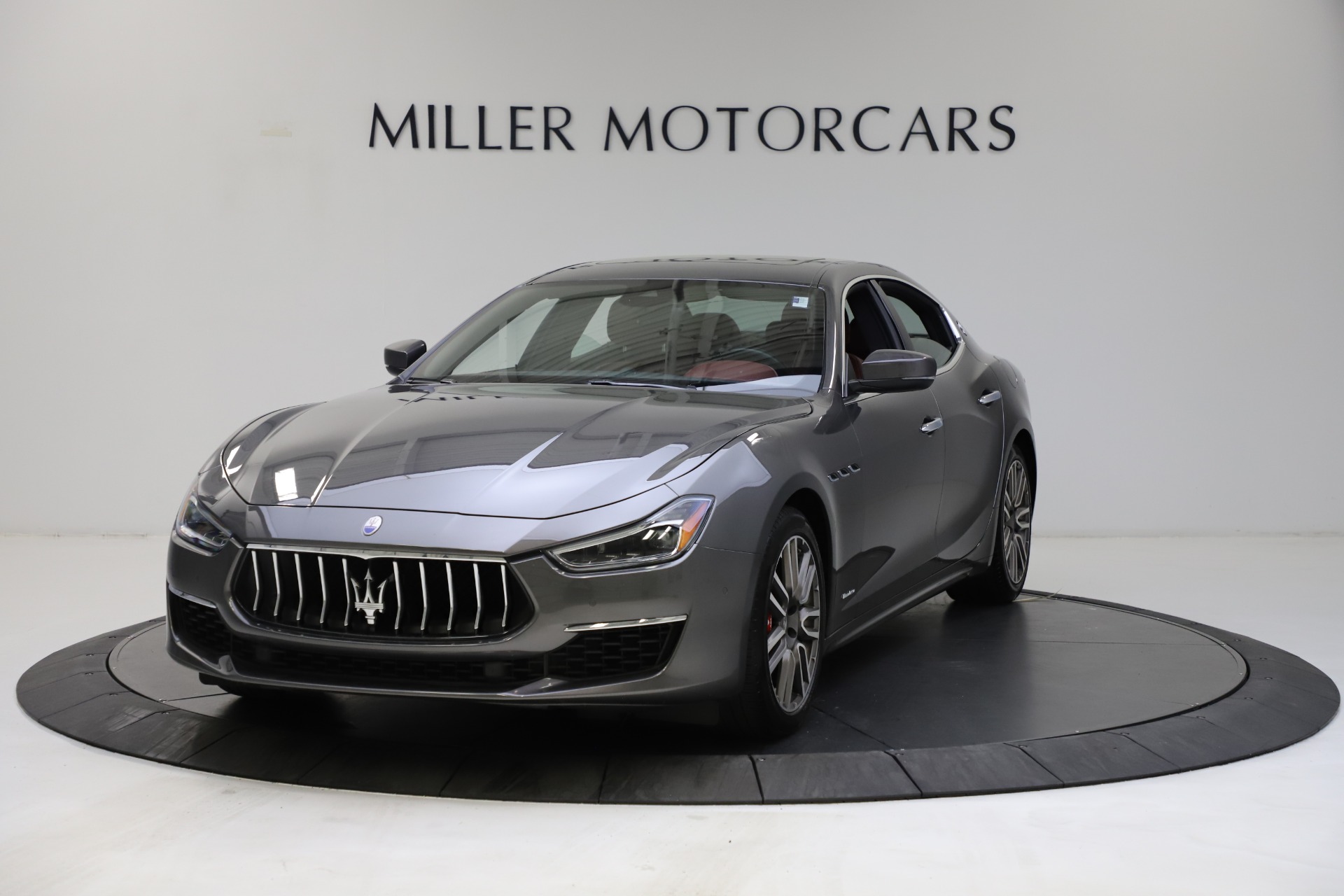 Used 2018 Maserati Ghibli SQ4 GranLusso for sale $55,900 at Maserati of Greenwich in Greenwich CT 06830 1