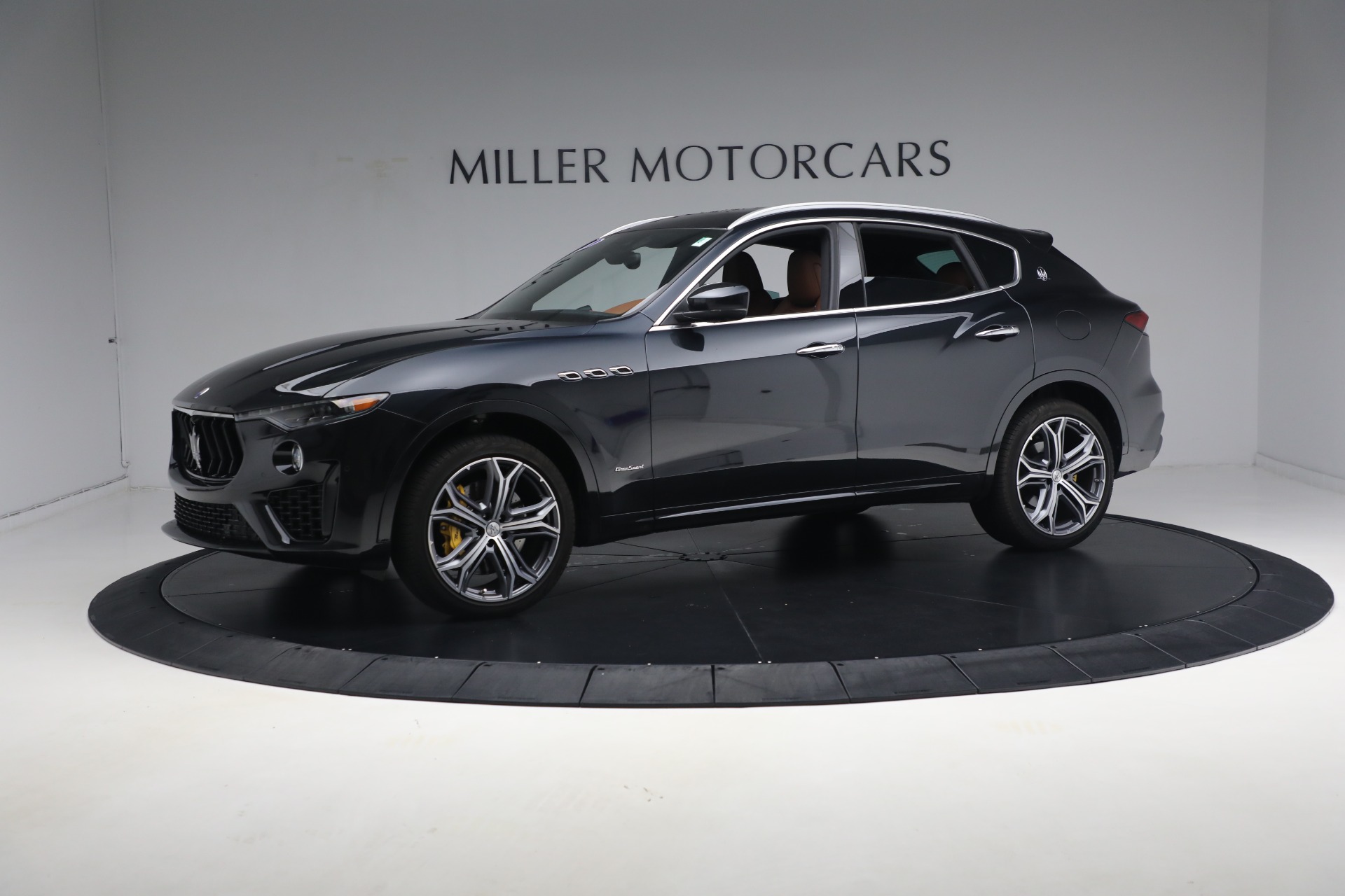 Used 2021 Maserati Levante S Q4 GranSport for sale Sold at Maserati of Greenwich in Greenwich CT 06830 1