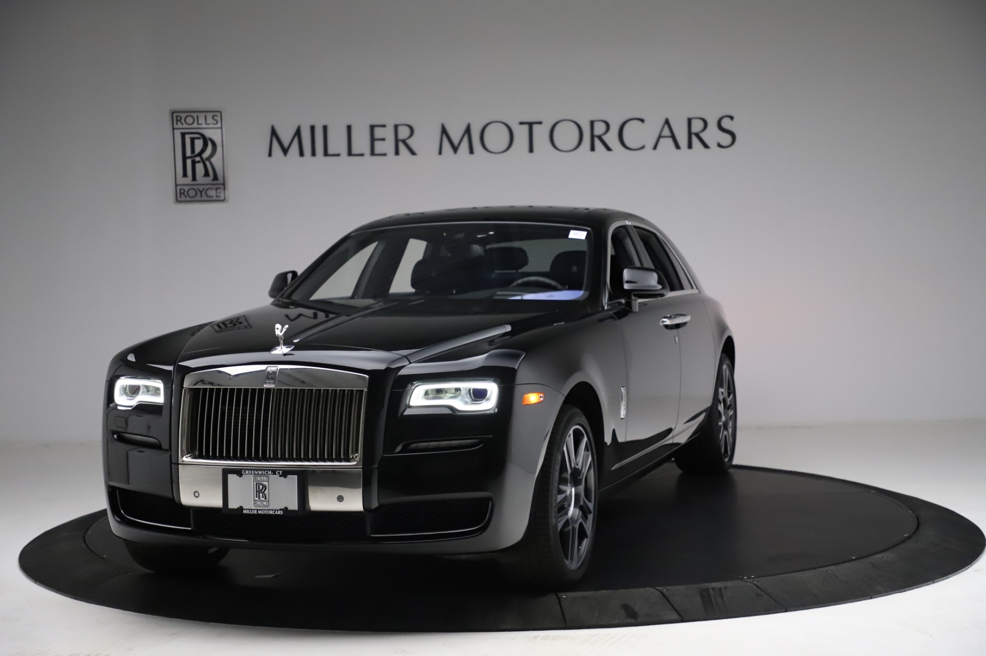 Used 2017 Rolls-Royce Ghost for sale $209,900 at Maserati of Greenwich in Greenwich CT 06830 1