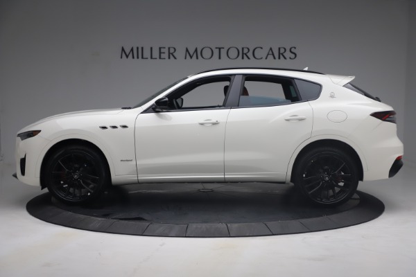 New 2021 Maserati Levante Q4 GranSport for sale Sold at Maserati of Greenwich in Greenwich CT 06830 3