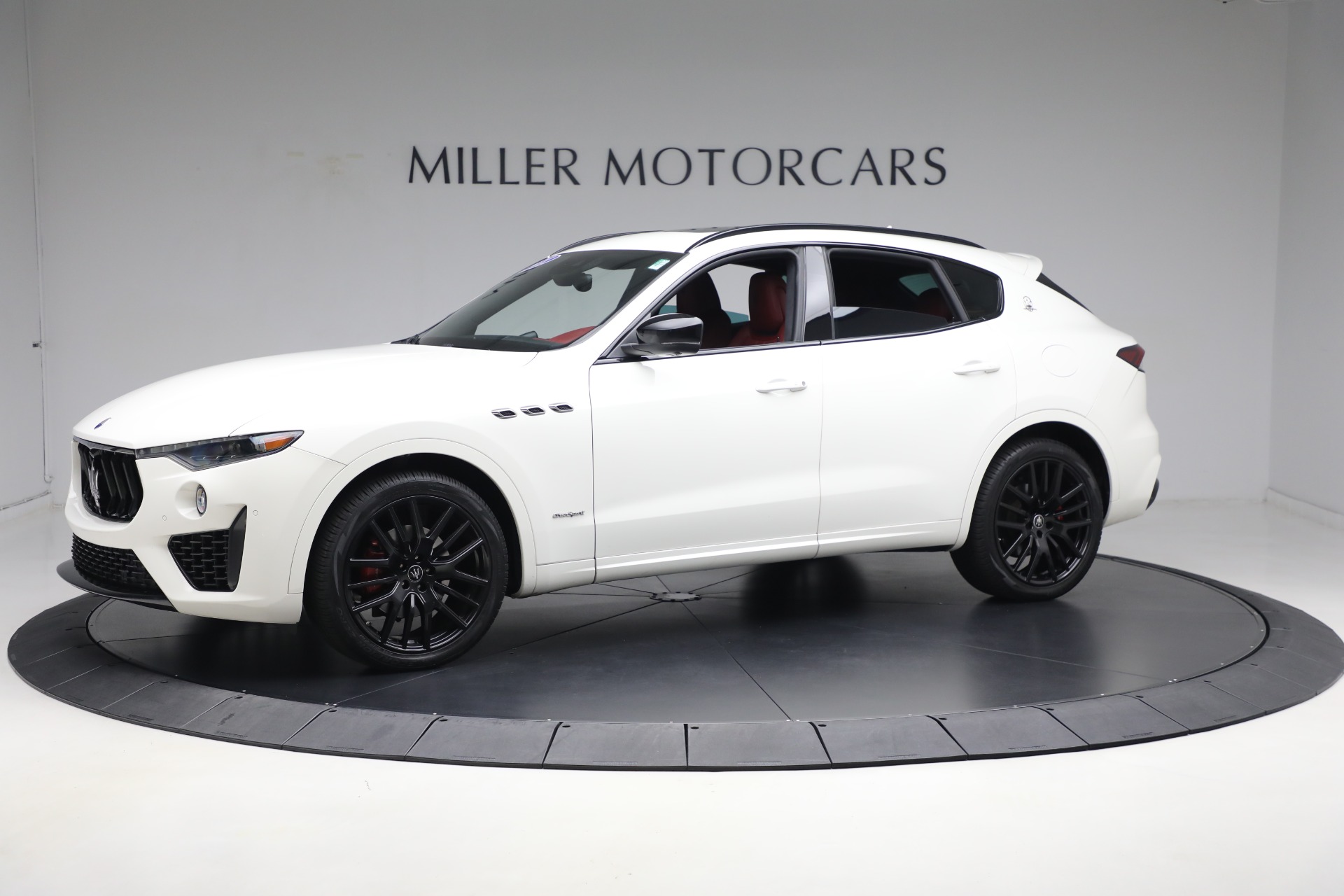 Used 2021 Maserati Levante Q4 GranSport for sale Sold at Maserati of Greenwich in Greenwich CT 06830 1