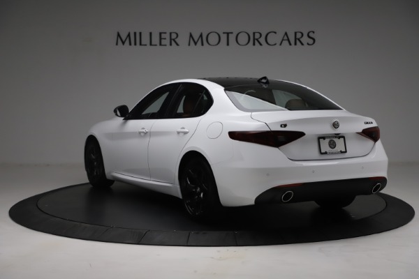 New 2021 Alfa Romeo Giulia Q4 for sale Sold at Maserati of Greenwich in Greenwich CT 06830 5