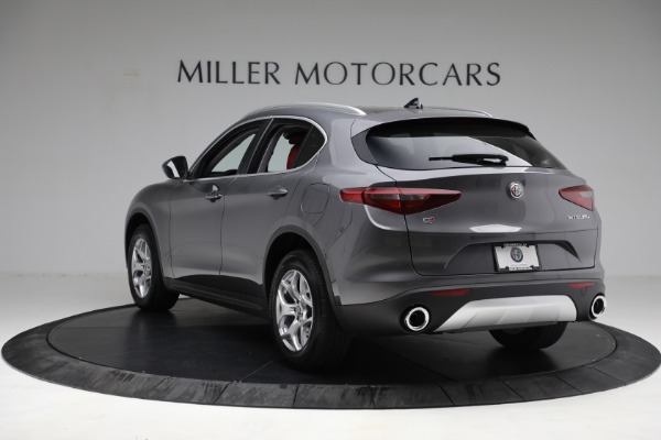 New 2021 Alfa Romeo Stelvio Q4 for sale Sold at Maserati of Greenwich in Greenwich CT 06830 5