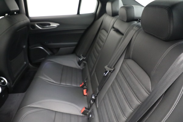 Used 2021 Alfa Romeo Giulia Ti Sport Q4 for sale Sold at Maserati of Greenwich in Greenwich CT 06830 18