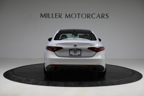 New 2021 Alfa Romeo Giulia Ti Sport Q4 for sale Sold at Maserati of Greenwich in Greenwich CT 06830 5