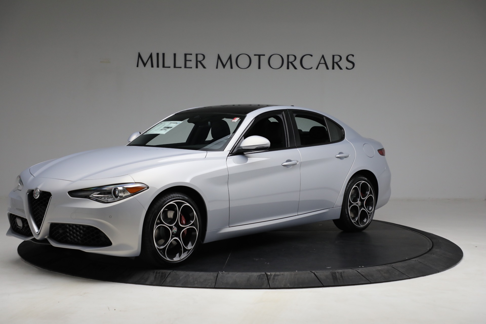 New 2021 Alfa Romeo Giulia Ti Sport Q4 for sale Sold at Maserati of Greenwich in Greenwich CT 06830 1