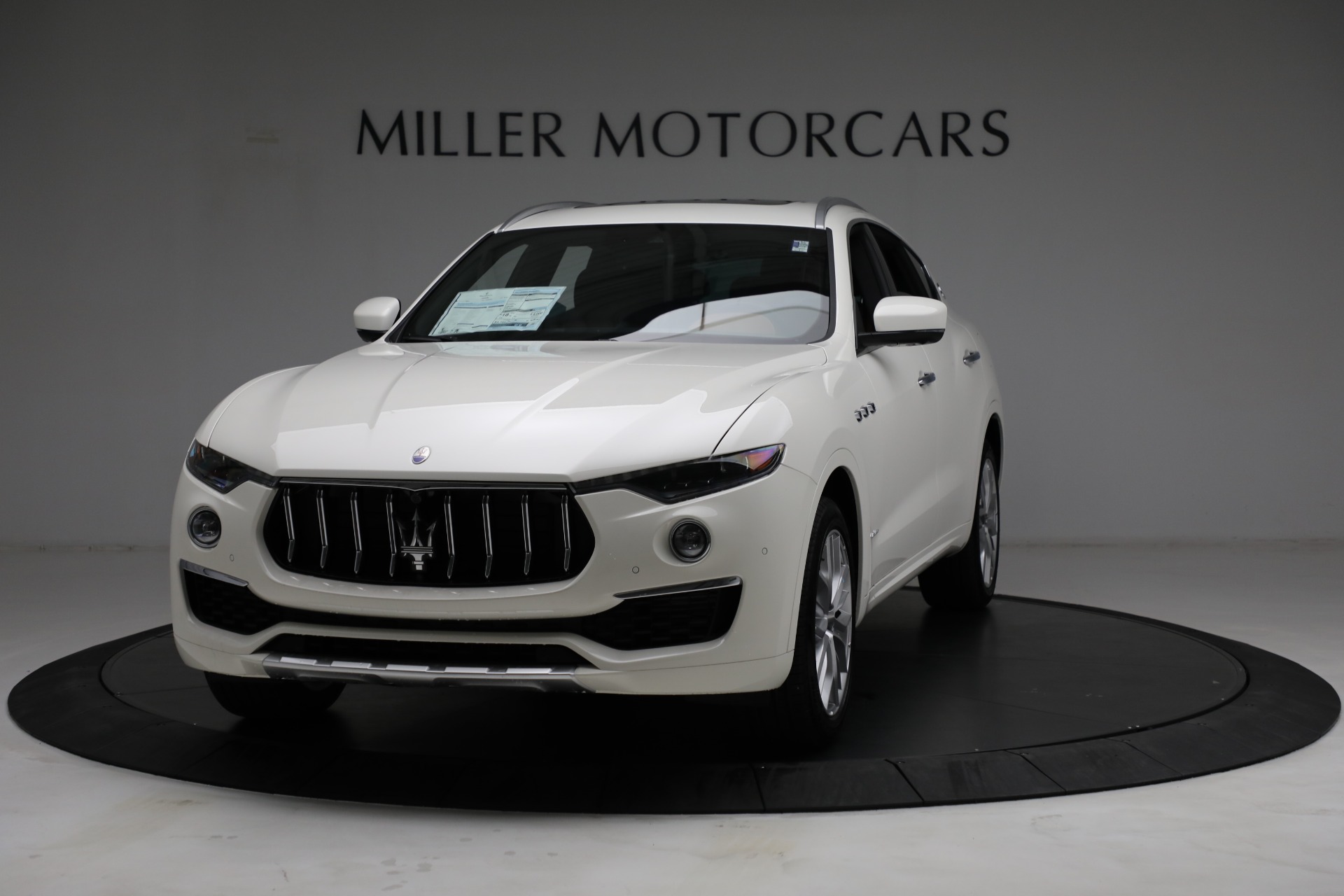 New 2021 Maserati Levante Q4 GranLusso for sale Sold at Maserati of Greenwich in Greenwich CT 06830 1