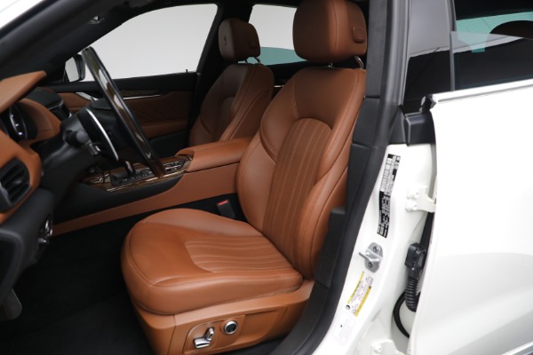 Used 2021 Maserati Levante Q4 GranLusso for sale Sold at Maserati of Greenwich in Greenwich CT 06830 10