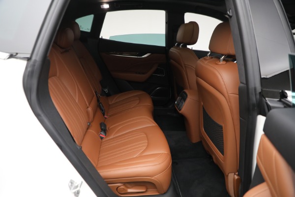 Used 2021 Maserati Levante Q4 GranLusso for sale Sold at Maserati of Greenwich in Greenwich CT 06830 15