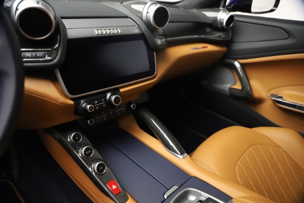 Used 2018 Ferrari GTC4Lusso for sale $289,900 at Maserati of Greenwich in Greenwich CT 06830 16