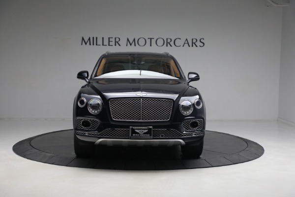 Used 2018 Bentley Bentayga W12 Signature for sale $109,900 at Maserati of Greenwich in Greenwich CT 06830 12