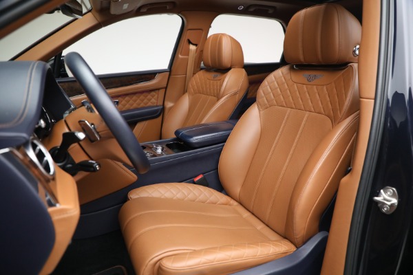 Used 2018 Bentley Bentayga W12 Signature for sale $109,900 at Maserati of Greenwich in Greenwich CT 06830 19