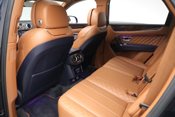 Used 2018 Bentley Bentayga W12 Signature for sale $109,900 at Maserati of Greenwich in Greenwich CT 06830 21