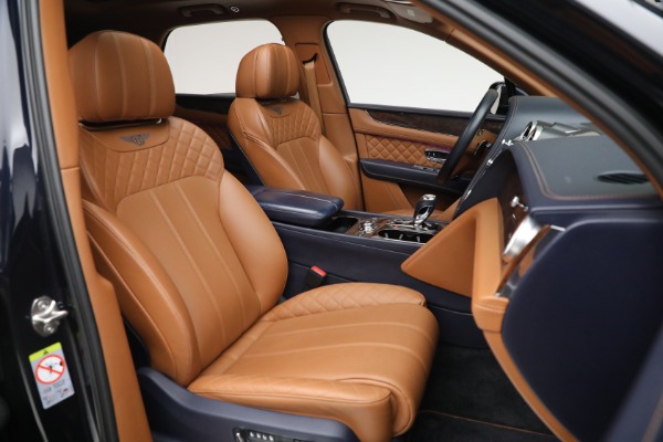 Used 2018 Bentley Bentayga W12 Signature for sale $109,900 at Maserati of Greenwich in Greenwich CT 06830 26