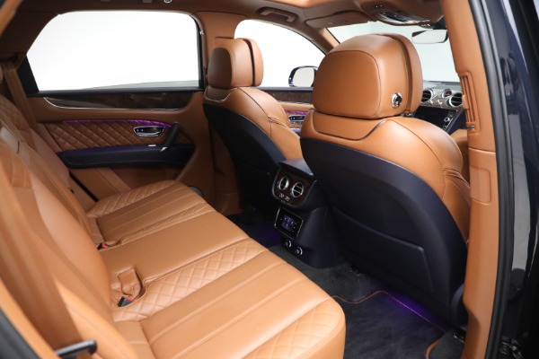 Used 2018 Bentley Bentayga W12 Signature for sale Sold at Maserati of Greenwich in Greenwich CT 06830 27