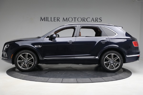 Used 2018 Bentley Bentayga W12 Signature for sale Sold at Maserati of Greenwich in Greenwich CT 06830 3