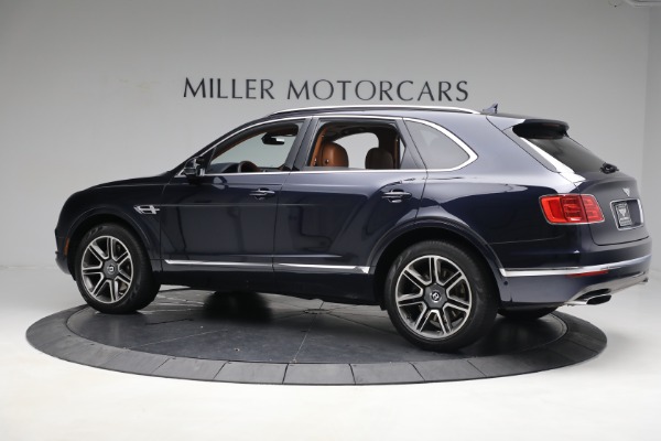 Used 2018 Bentley Bentayga W12 Signature for sale Sold at Maserati of Greenwich in Greenwich CT 06830 4