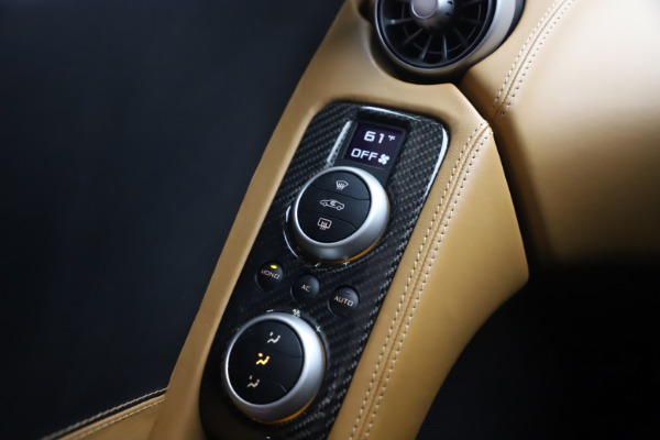Used 2012 McLaren MP4-12C for sale Sold at Maserati of Greenwich in Greenwich CT 06830 27