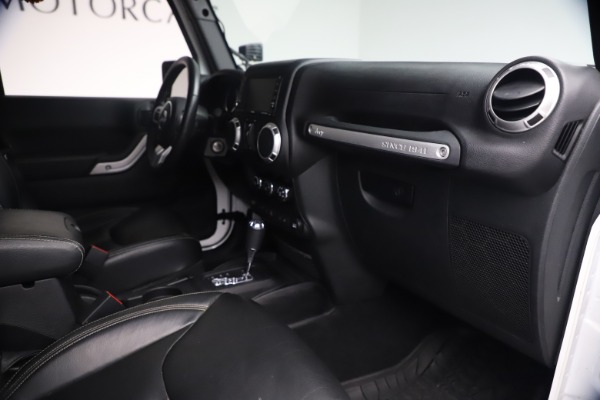 Used 2015 Jeep Wrangler Unlimited Rubicon Hard Rock for sale Sold at Maserati of Greenwich in Greenwich CT 06830 27