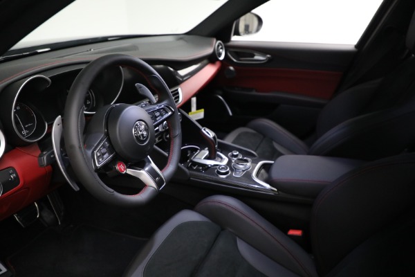 New 2021 Alfa Romeo Giulia Quadrifoglio for sale Sold at Maserati of Greenwich in Greenwich CT 06830 13