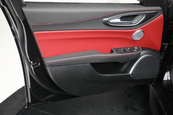 New 2021 Alfa Romeo Giulia Quadrifoglio for sale Sold at Maserati of Greenwich in Greenwich CT 06830 15