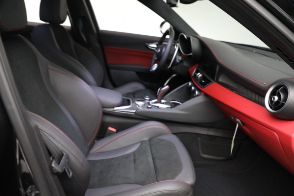 New 2021 Alfa Romeo Giulia Quadrifoglio for sale Sold at Maserati of Greenwich in Greenwich CT 06830 20