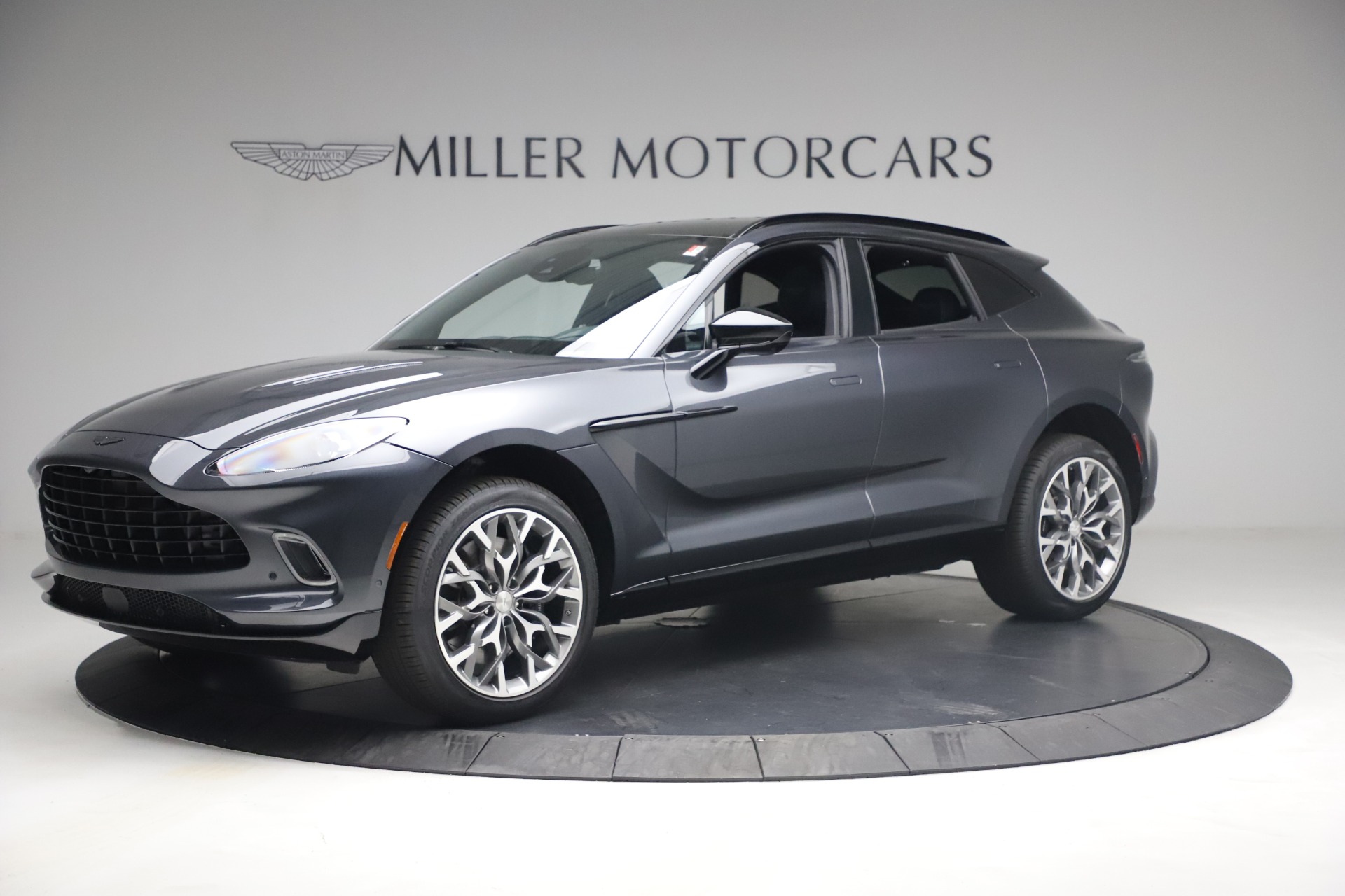 Used 2021 Aston Martin DBX for sale $184,900 at Maserati of Greenwich in Greenwich CT 06830 1