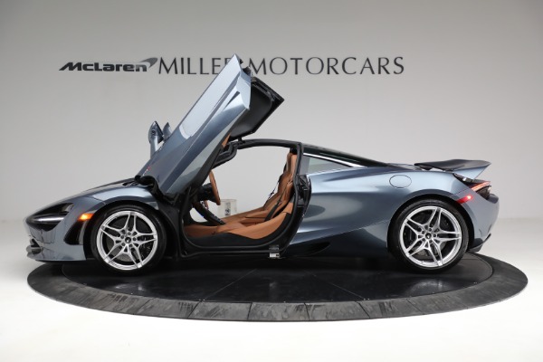 Used 2019 McLaren 720S Luxury for sale Call for price at Maserati of Greenwich in Greenwich CT 06830 14
