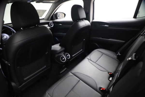New 2021 Alfa Romeo Stelvio Ti for sale $51,955 at Maserati of Greenwich in Greenwich CT 06830 16