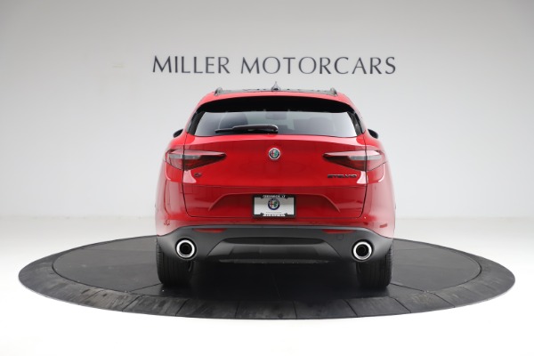 New 2021 Alfa Romeo Stelvio Q4 for sale Sold at Maserati of Greenwich in Greenwich CT 06830 8