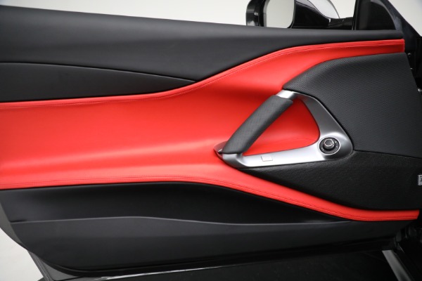 Used 2018 Ferrari 812 Superfast for sale $414,900 at Maserati of Greenwich in Greenwich CT 06830 16