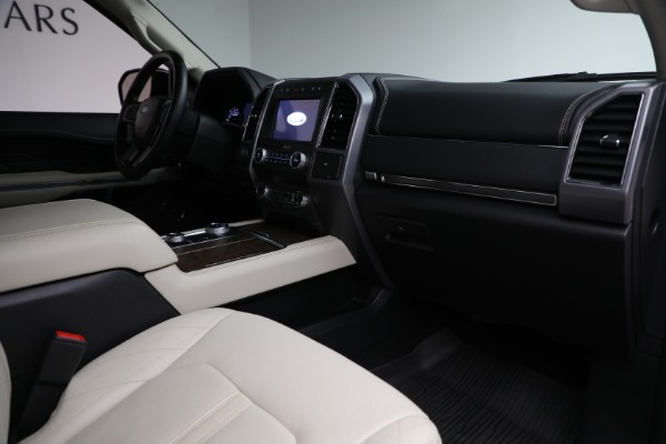 Used 2019 Ford Expedition MAX Platinum for sale Sold at Maserati of Greenwich in Greenwich CT 06830 19
