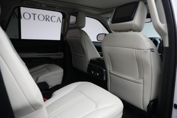 Used 2019 Ford Expedition MAX Platinum for sale Sold at Maserati of Greenwich in Greenwich CT 06830 21