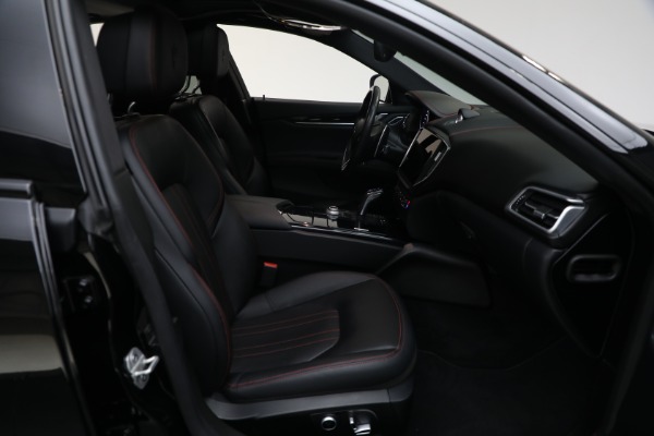 Used 2021 Maserati Ghibli SQ4 for sale Sold at Maserati of Greenwich in Greenwich CT 06830 11