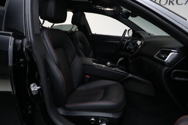 Used 2021 Maserati Ghibli SQ4 for sale Sold at Maserati of Greenwich in Greenwich CT 06830 12