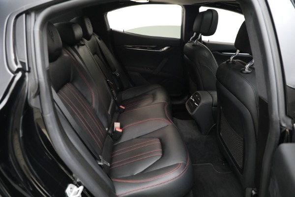 Used 2021 Maserati Ghibli SQ4 for sale Sold at Maserati of Greenwich in Greenwich CT 06830 15