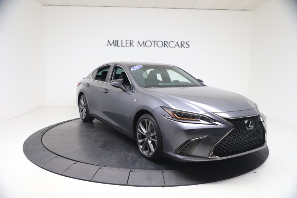 Used 2019 Lexus ES 350 F SPORT for sale Sold at Maserati of Greenwich in Greenwich CT 06830 11