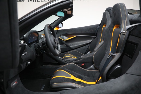 New 2021 McLaren 720S Spider for sale Sold at Maserati of Greenwich in Greenwich CT 06830 25
