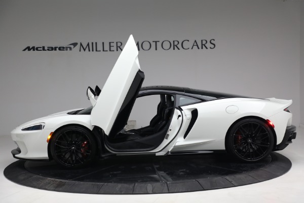 New 2021 McLaren GT Luxe for sale $217,205 at Maserati of Greenwich in Greenwich CT 06830 15