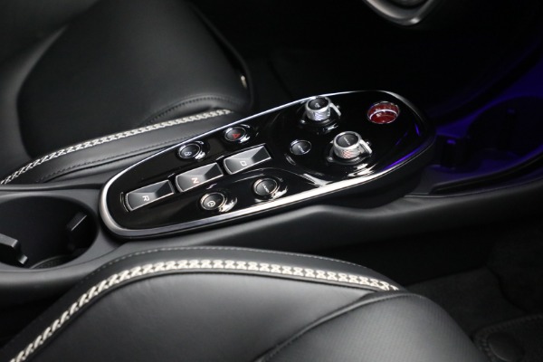 New 2021 McLaren GT Luxe for sale $217,205 at Maserati of Greenwich in Greenwich CT 06830 25