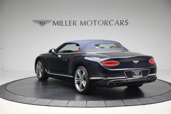Used 2021 Bentley Continental GTC V8 for sale Sold at Maserati of Greenwich in Greenwich CT 06830 17