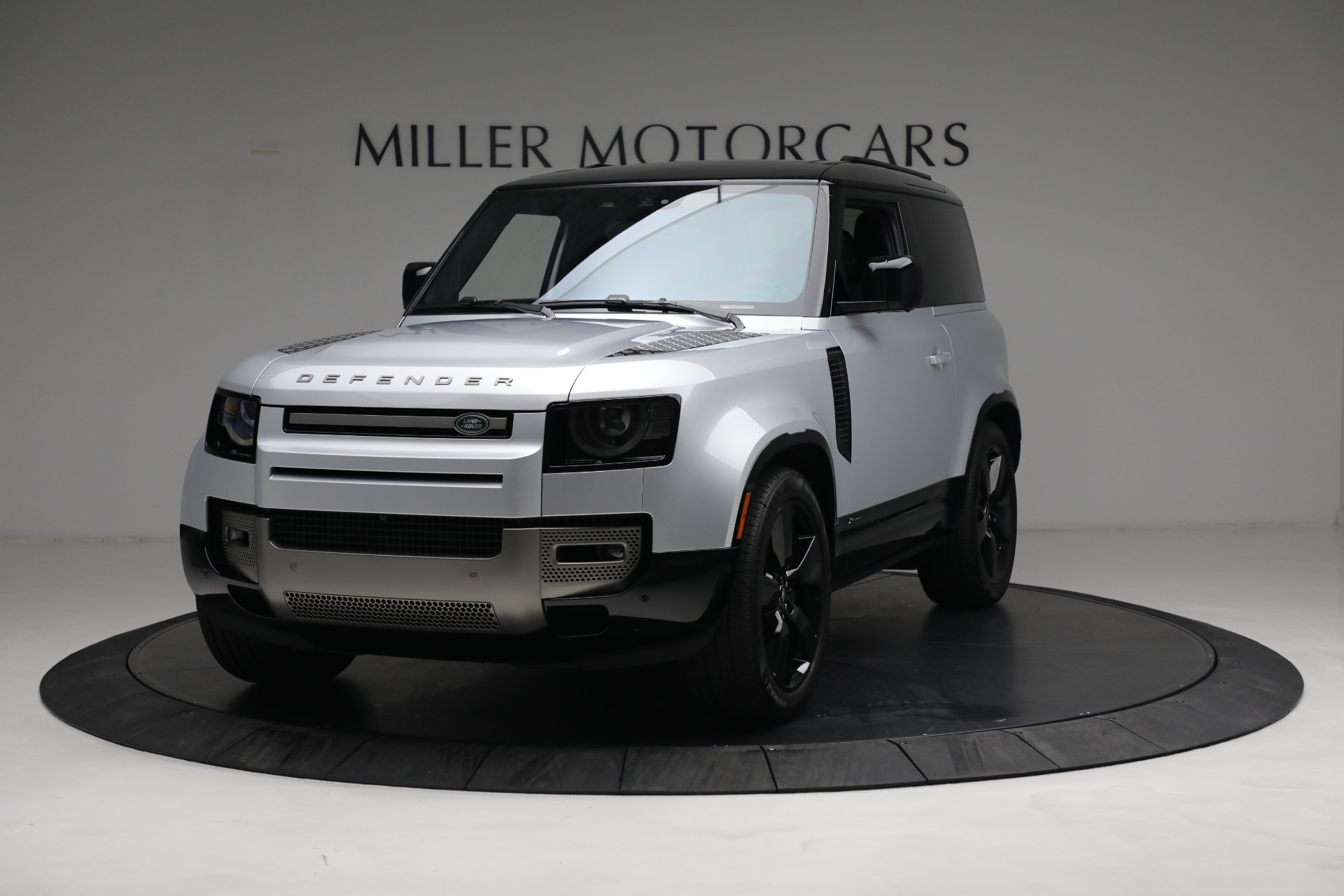 Used 2021 Land Rover Defender 90 X-Dynamic S for sale Sold at Maserati of Greenwich in Greenwich CT 06830 1