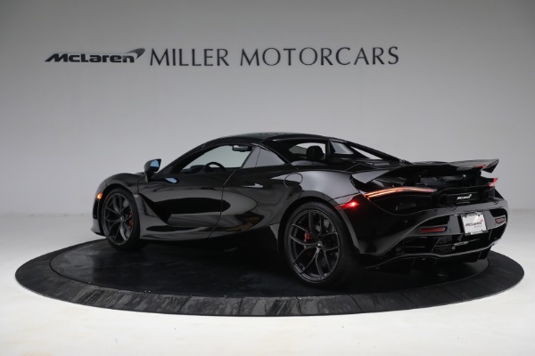 New 2021 McLaren 720S Spider for sale $399,120 at Maserati of Greenwich in Greenwich CT 06830 17