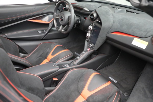 New 2021 McLaren 720S Spider for sale $399,120 at Maserati of Greenwich in Greenwich CT 06830 27