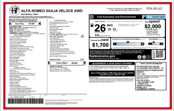 New 2022 Alfa Romeo Giulia Veloce for sale $52,845 at Maserati of Greenwich in Greenwich CT 06830 24