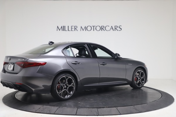 New 2022 Alfa Romeo Giulia Veloce for sale Sold at Maserati of Greenwich in Greenwich CT 06830 8