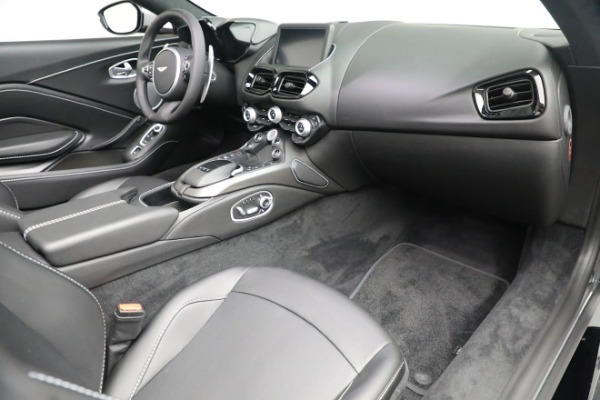 New 2021 Aston Martin Vantage Roadster for sale $180,286 at Maserati of Greenwich in Greenwich CT 06830 18